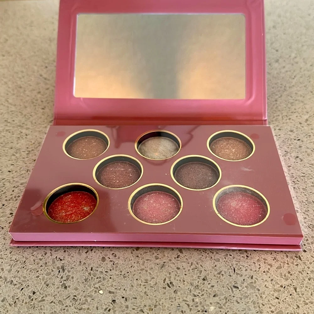 Compact Baked Terracotta Blush Palette with mirror - Pinks, Browns and etc.